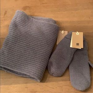 NEW Blue scarf and mittens